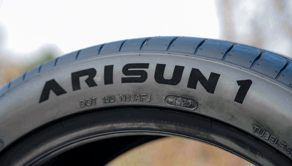 激光打標機能不能在汽車輪胎上打標？