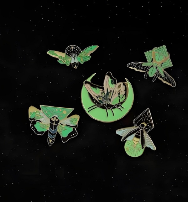 獎牌與工藝徽章打標還得是激光打標機 獎牌與工藝徽章打標還得是激光打標機