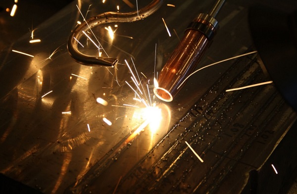 激光焊接機超過最大功率報警怎么處理? 激光焊接機超過最大功率報警怎么處理?