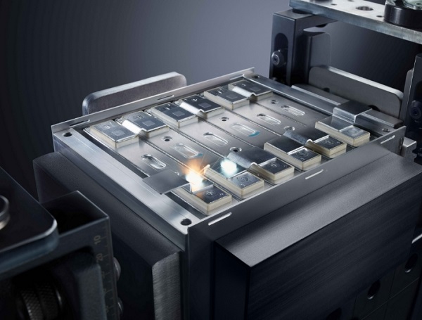 鋰電池激光焊接機(jī)出現(xiàn)焊縫發(fā)黑怎么解決? 鋰電池激光焊接機(jī)出現(xiàn)焊縫發(fā)黑怎么解決?