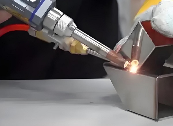 1500w手持激光焊接機掃描速度快慢的影響 1500w手持激光焊接機掃描速度快慢的影響