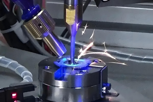 怎樣防止激光焊接機的焊接頭堵塞? 怎樣防止激光焊接機的焊接頭堵塞?