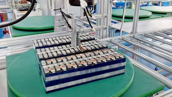 光纖激光焊接機在鋰電池模組中的應用優勢 光纖激光焊接機在鋰電池模組中的應用優勢