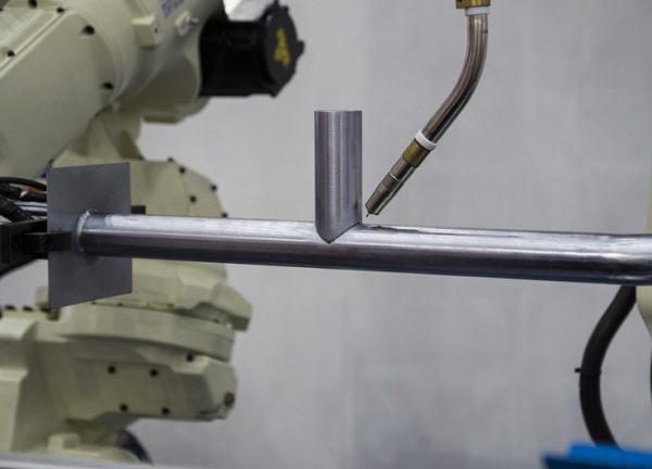 激光焊接機焊接時如何避免產生熱損傷區? 激光焊接機焊接時如何避免產生熱損傷區?