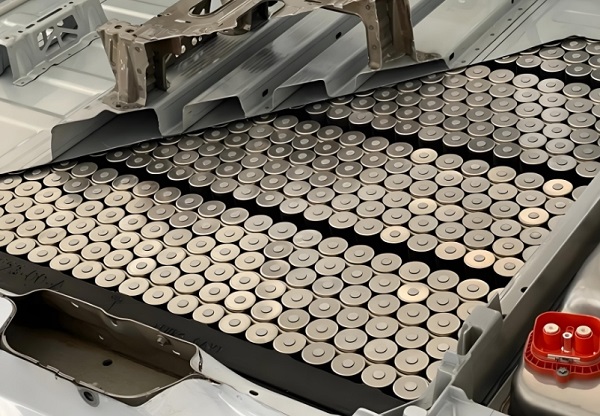 鋰電池激光設備:提升新能源產業的核心利器 鋰電池激光設備:提升新能源產業的核心利器