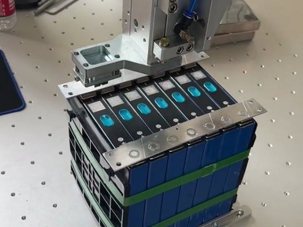 鋰電池激光自動焊接:鑄就新能源高效品質 鋰電池激光自動焊接:鑄就新能源高效品質