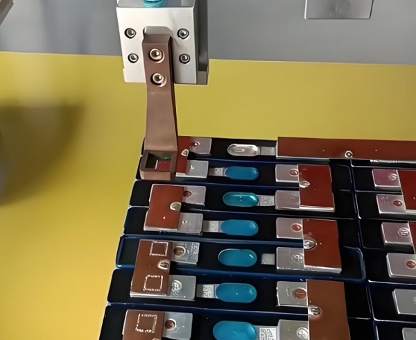 鋰電池激光焊接機(jī)的振鏡掃描速度對(duì)焊接質(zhì)量有何影響? 鋰電池激光焊接機(jī)的振鏡掃描速度對(duì)焊接質(zhì)量有何影響?