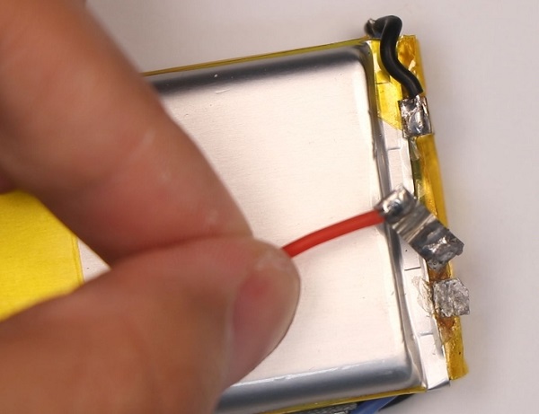 鋰電池極耳手工焊接 鋰電池極耳手工焊接
