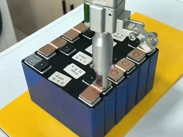 鋰電池激光焊接 鋰電池激光焊接