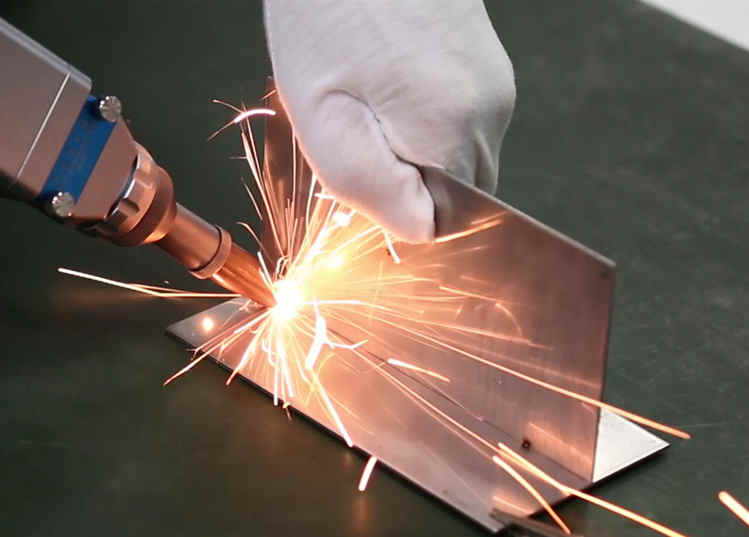 激光焊接機價格一般是多少? 激光焊接機價格一般是多少?